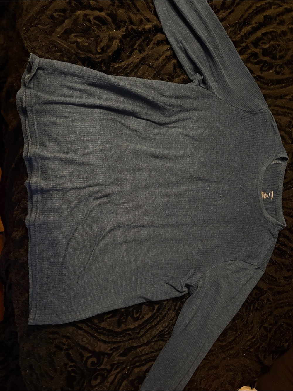 Men's Long-Sleeve Crewneck Knit Tee in Heather Navy